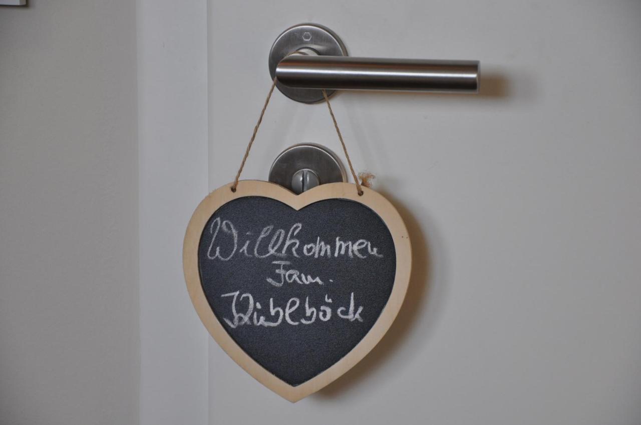Frankfurt Bed & Breakfast Frankfurt am Main Ngoại thất bức ảnh